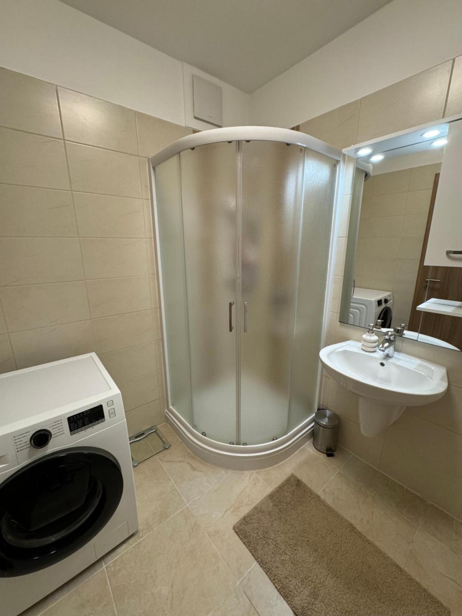 Lelle Resort Apartman Balatonlelle Exterior foto