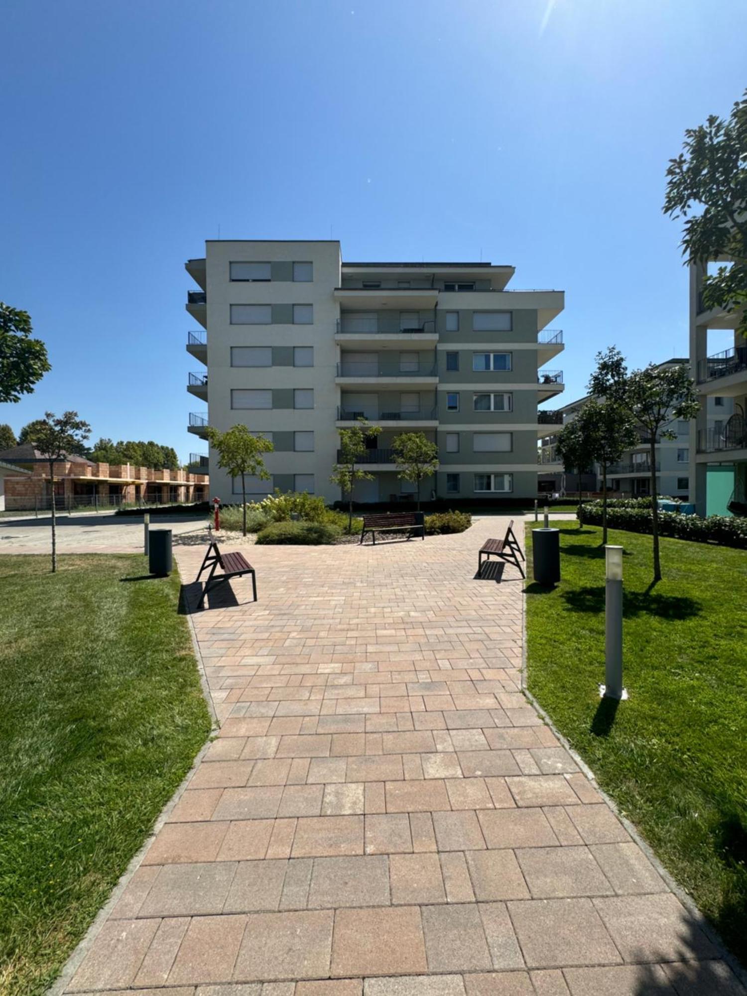 Lelle Resort Apartman Balatonlelle Exterior foto